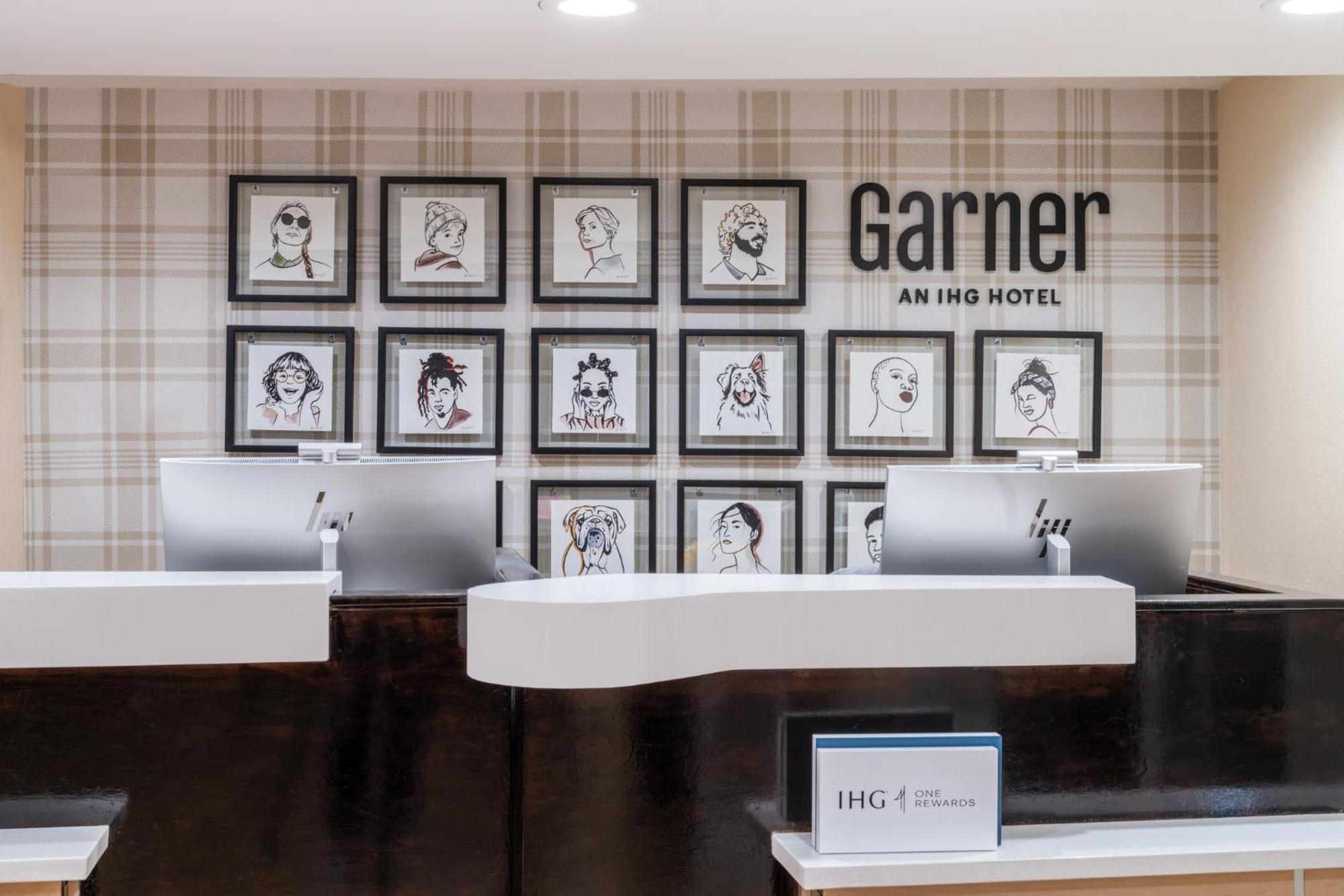 Garner Hotel By Ihg Phoenix - Surprise Buitenkant foto